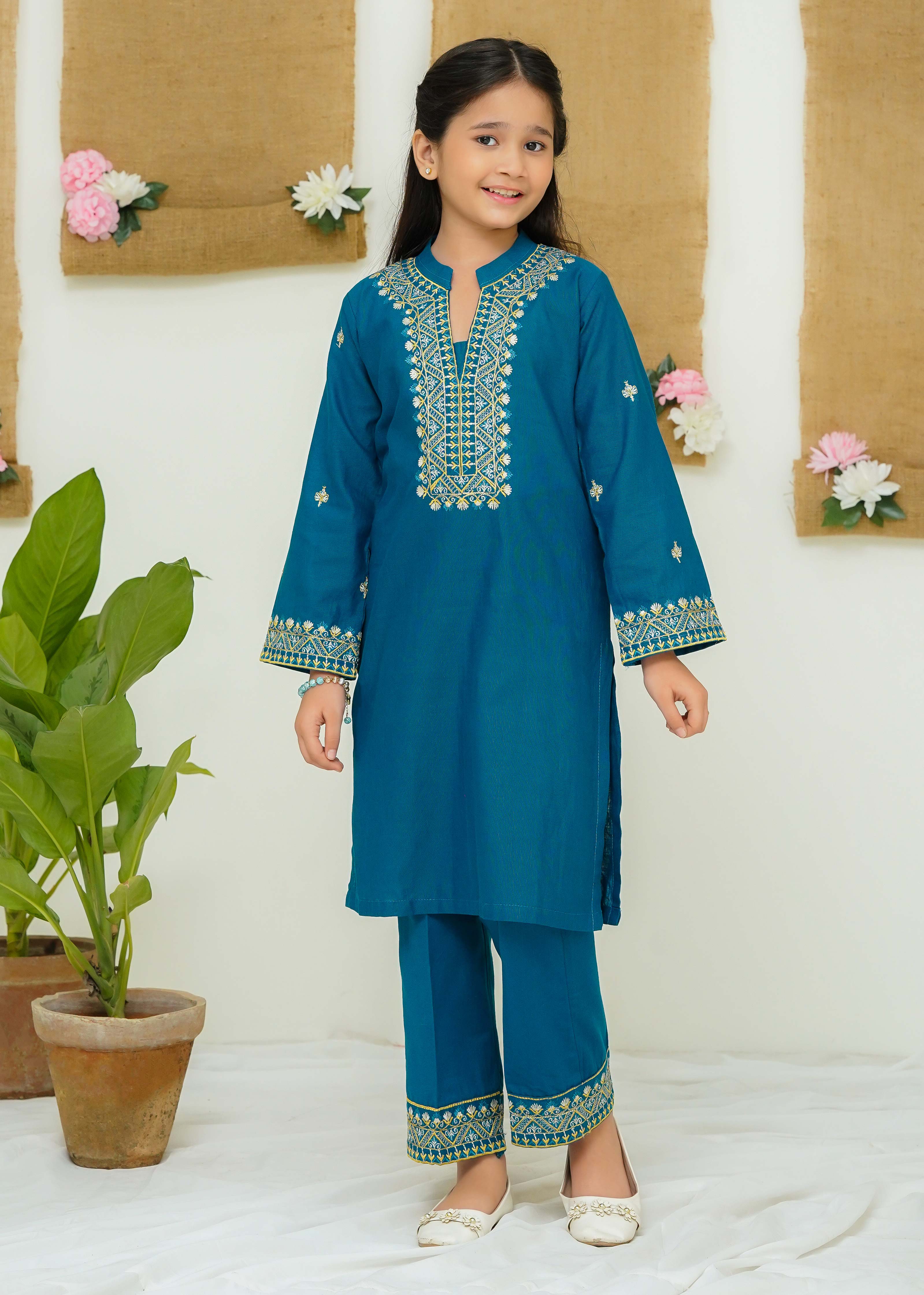 Latest winter dress for girl online